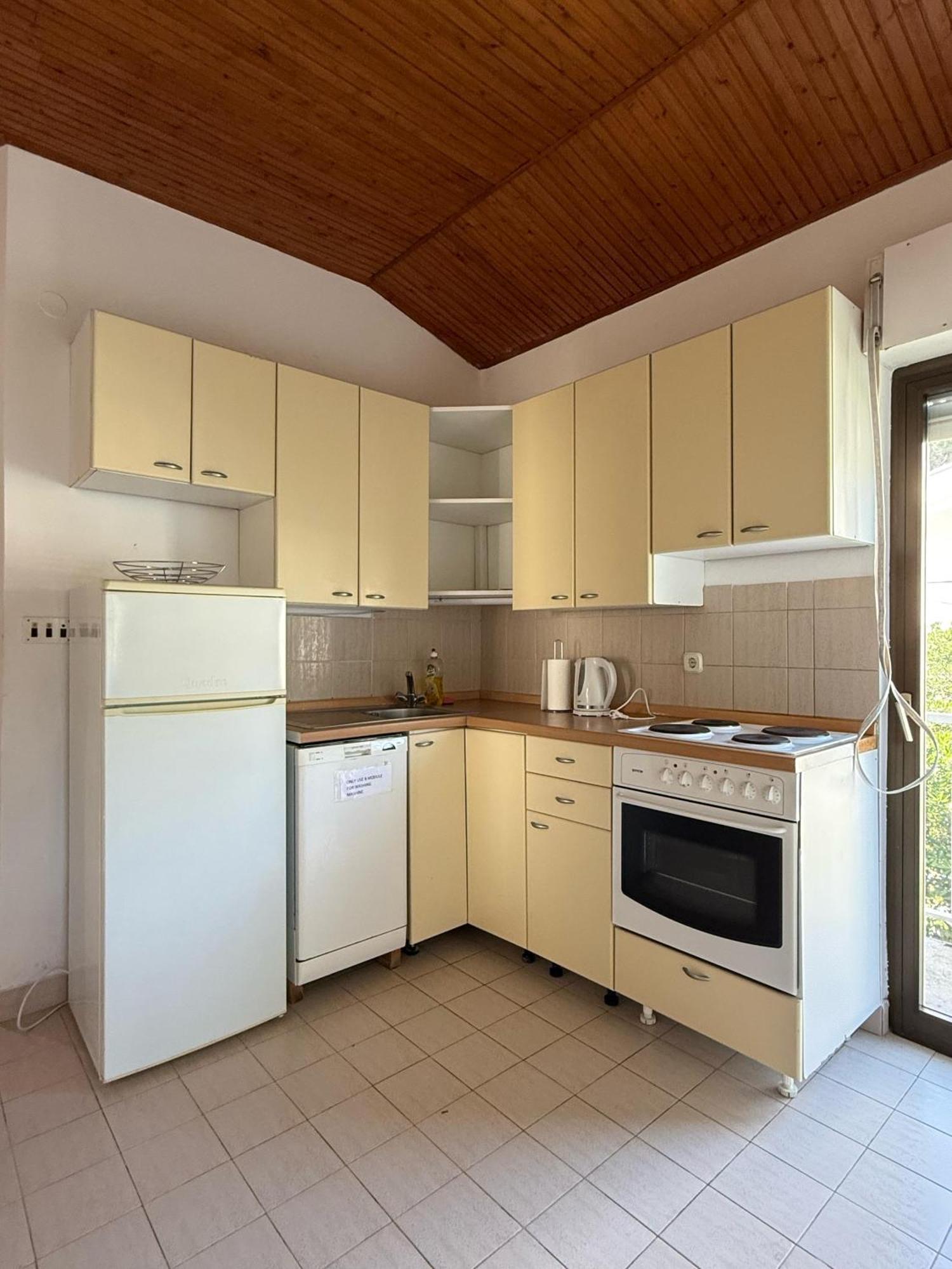 Blue Lagoon Studio Apartments Klek Buitenkant foto
